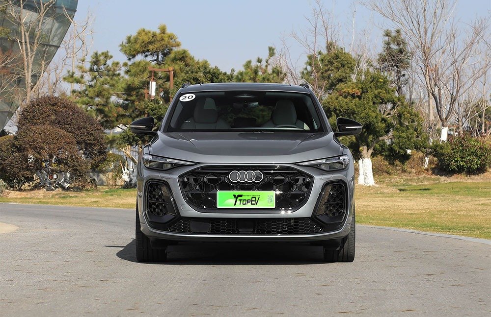 imgi_3_1_3(65) Audi Q5L 2026– Ready for Export From China | Buy Direct From China Canada - Image 1